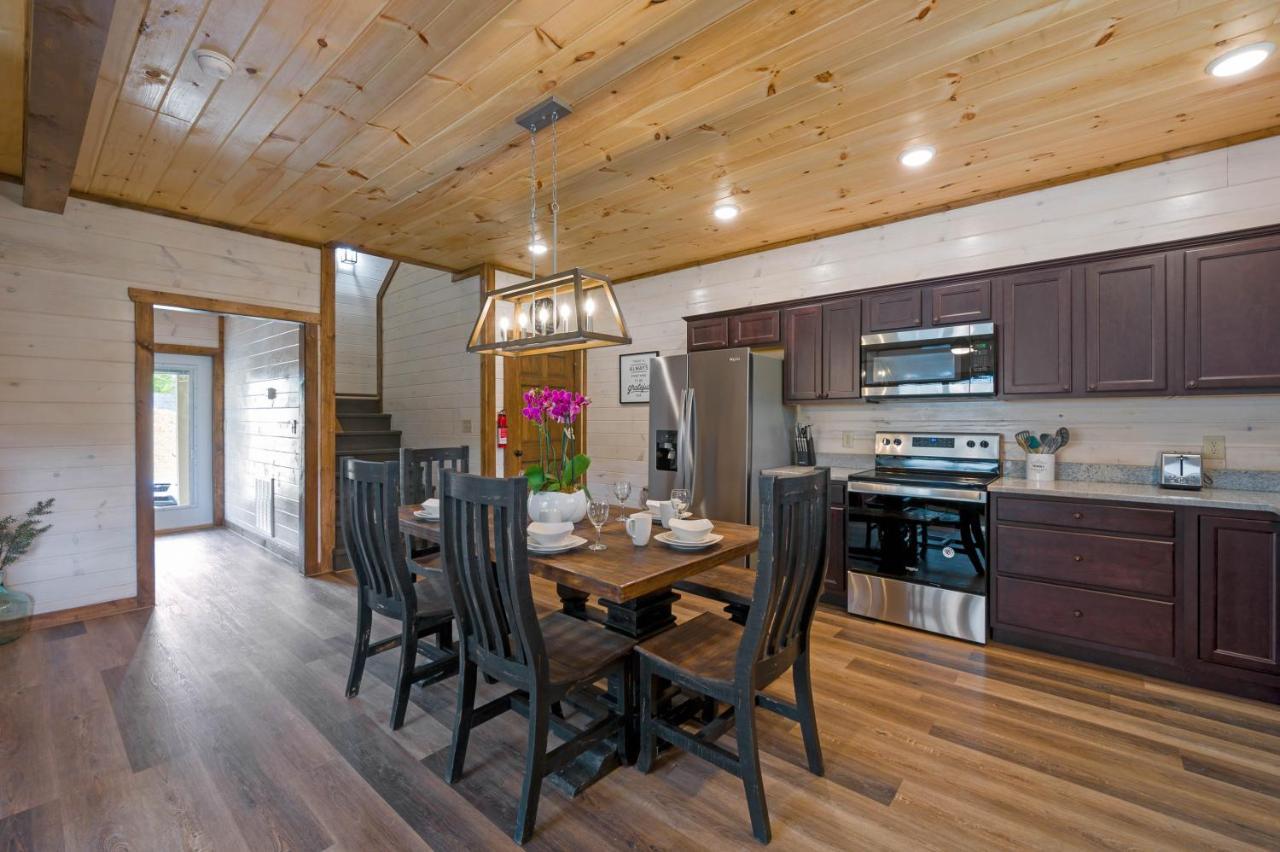 Osprey Nest Cottage Modern New Cabin Pigeon Forge Extérieur photo