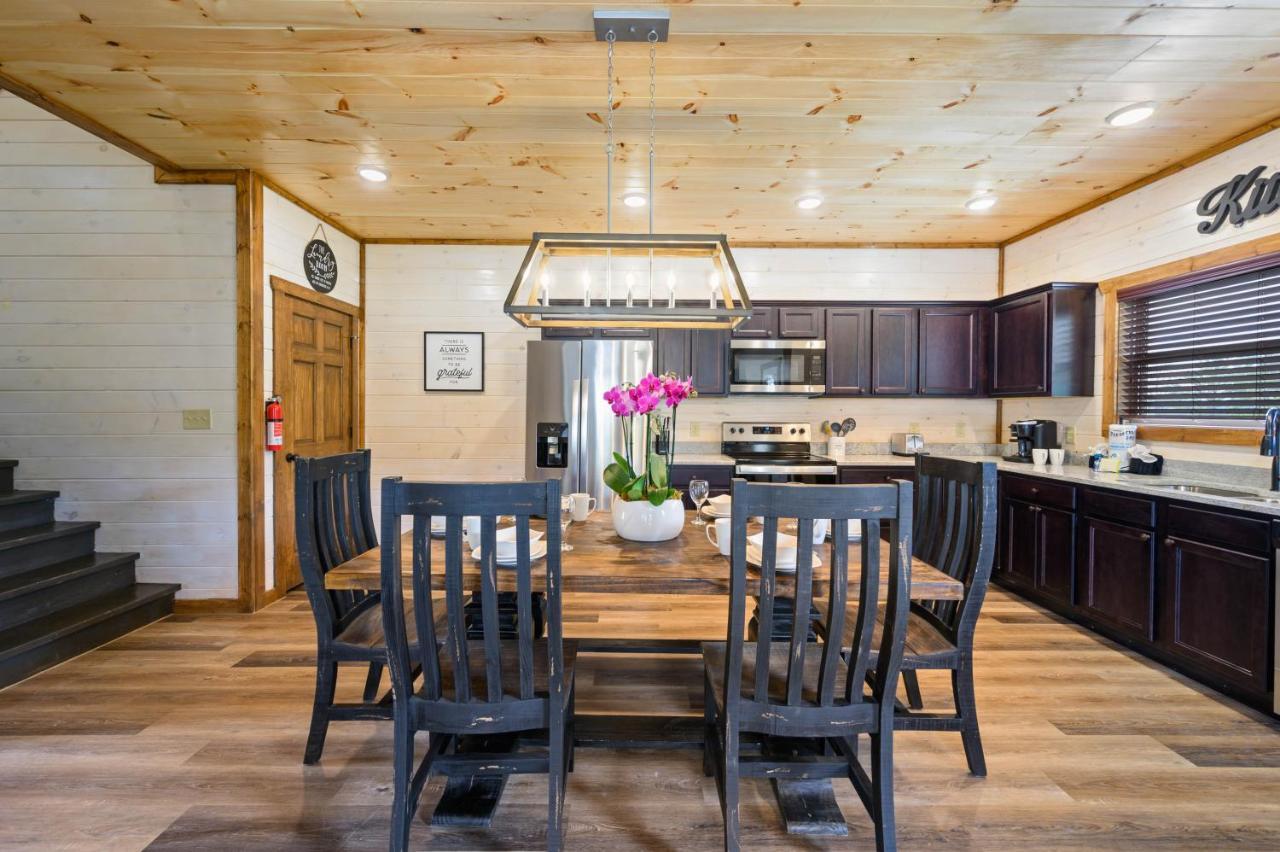 Osprey Nest Cottage Modern New Cabin Pigeon Forge Extérieur photo
