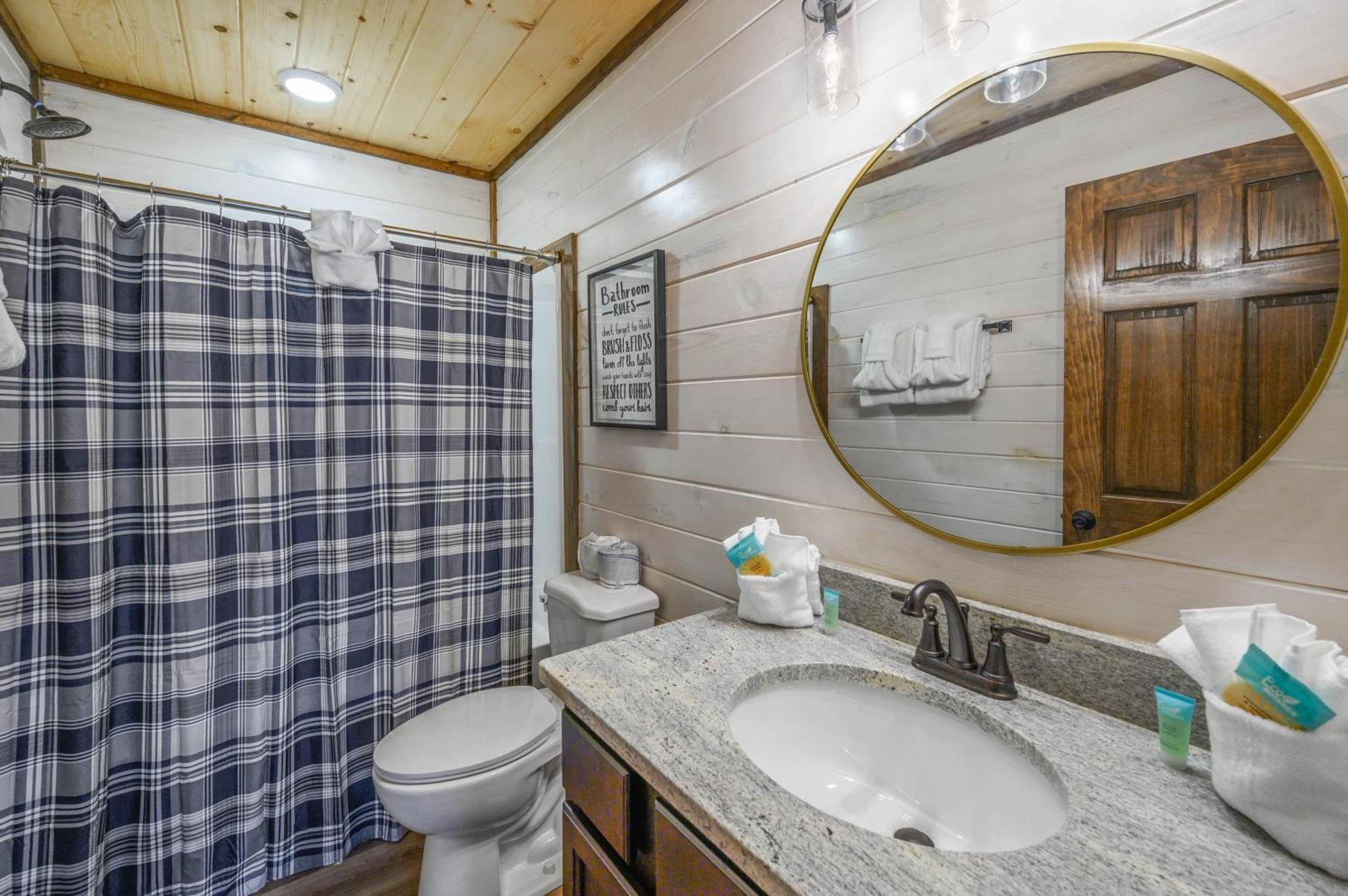 Osprey Nest Cottage Modern New Cabin Pigeon Forge Extérieur photo