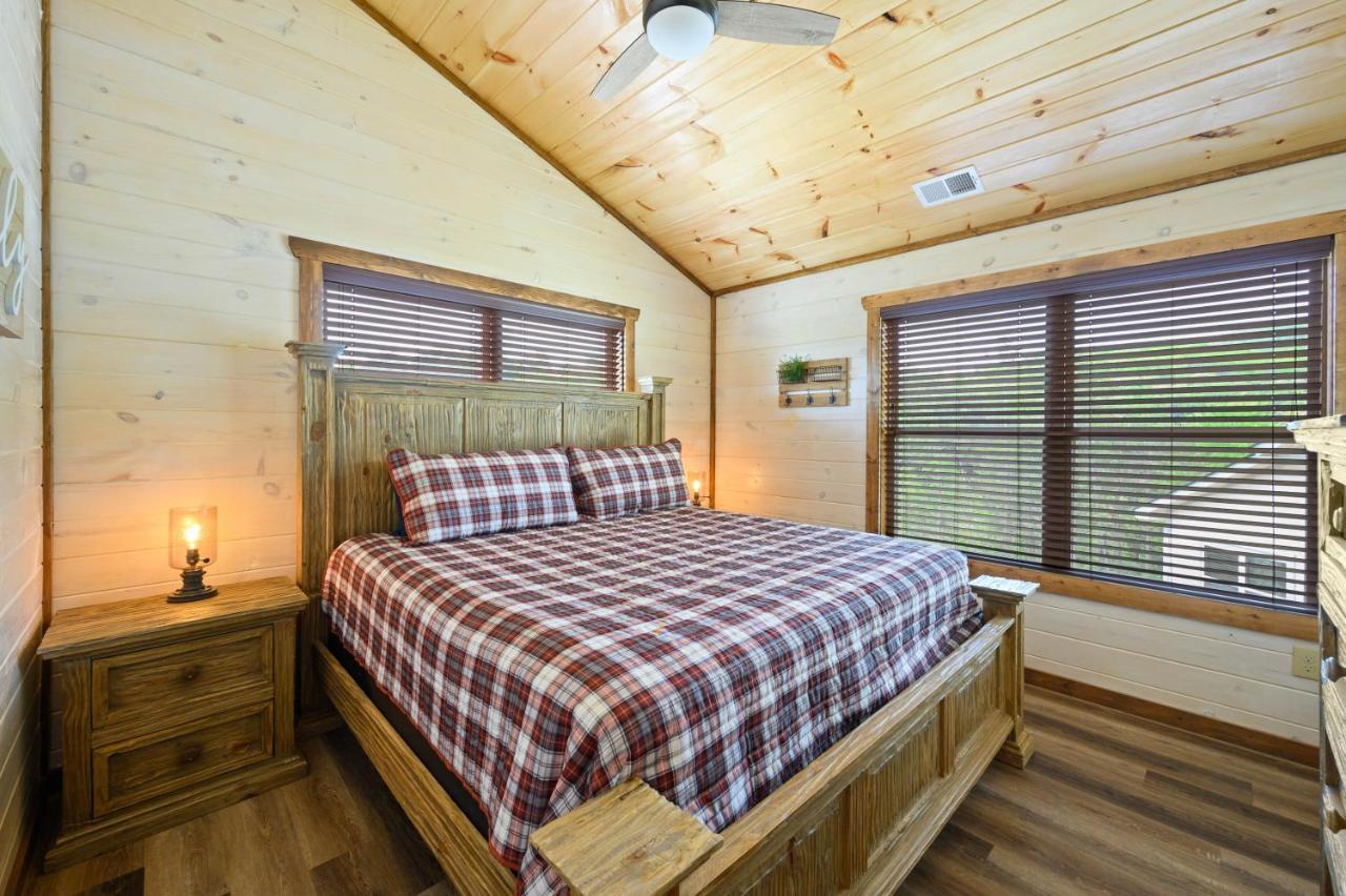 Osprey Nest Cottage Modern New Cabin Pigeon Forge Extérieur photo