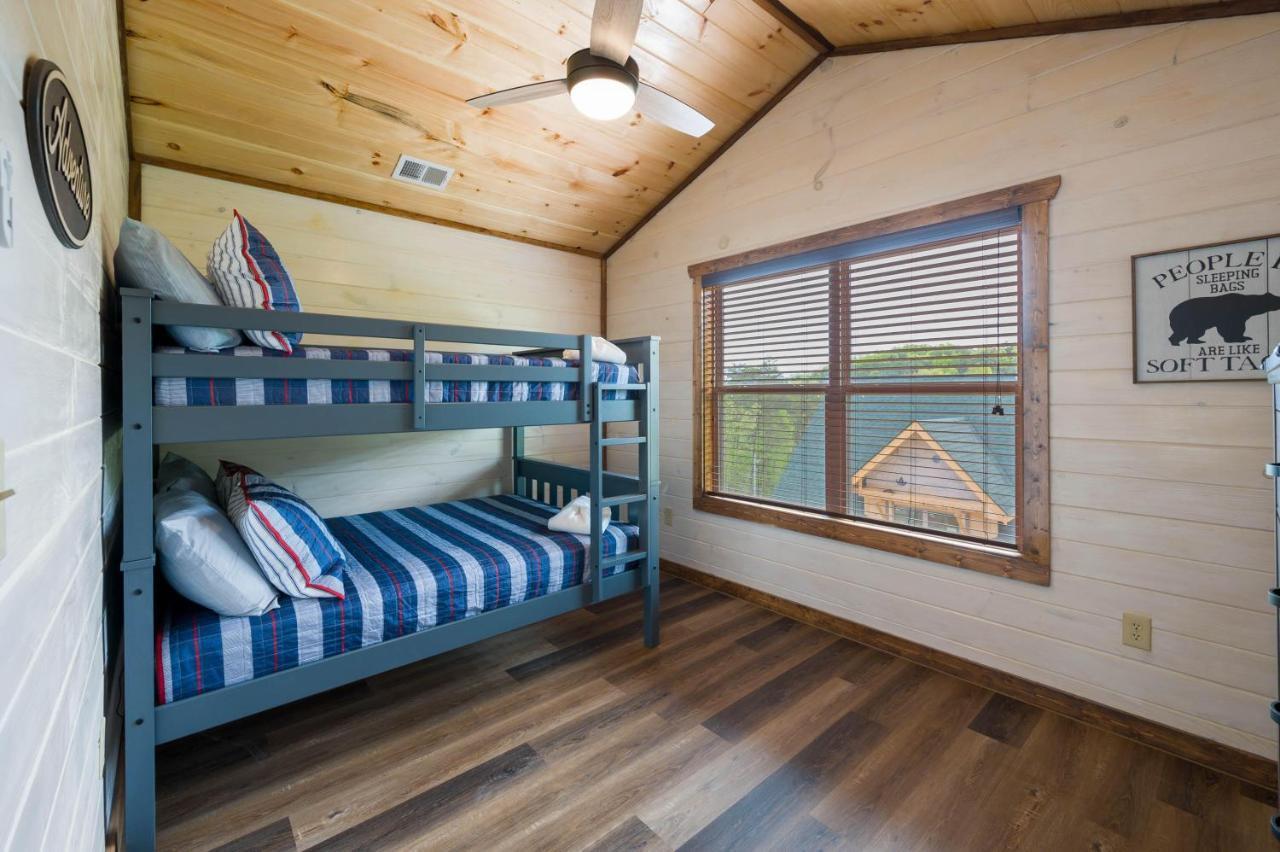 Osprey Nest Cottage Modern New Cabin Pigeon Forge Extérieur photo