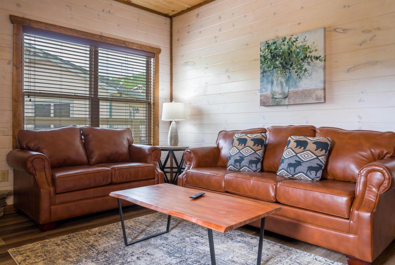 Osprey Nest Cottage Modern New Cabin Pigeon Forge Extérieur photo