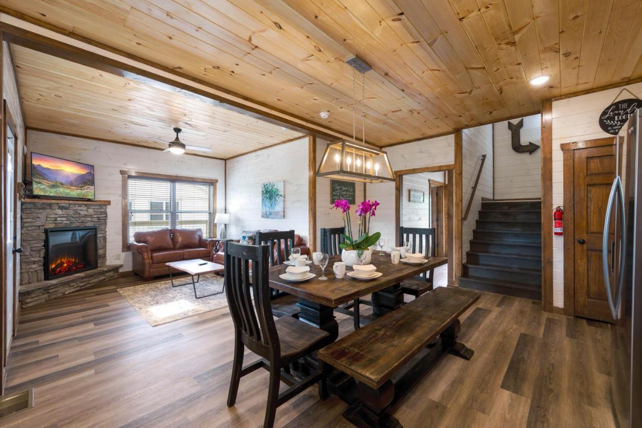 Osprey Nest Cottage Modern New Cabin Pigeon Forge Extérieur photo