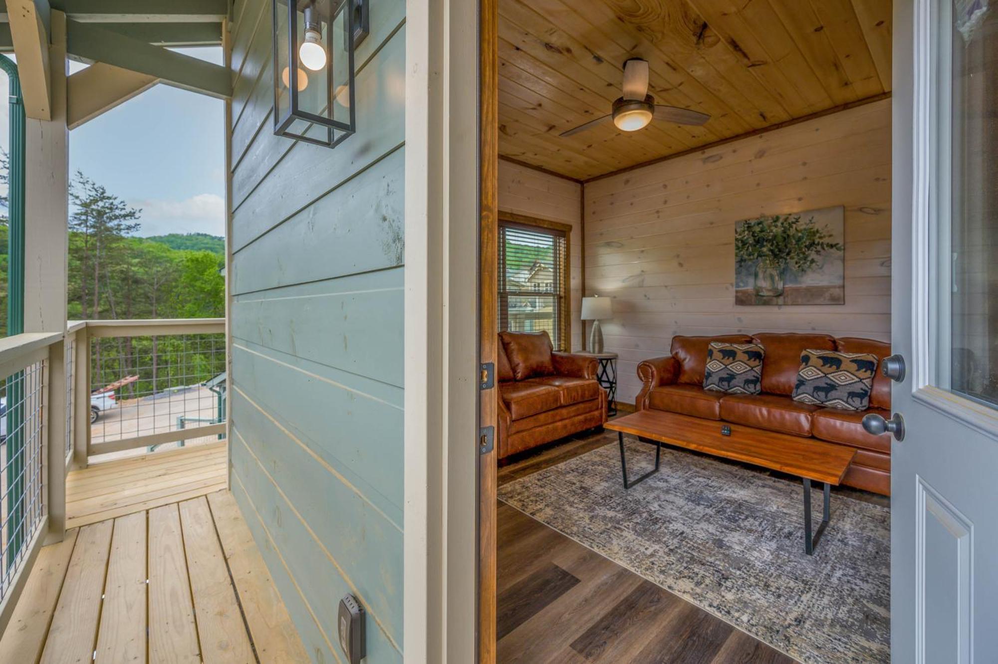 Osprey Nest Cottage Modern New Cabin Pigeon Forge Extérieur photo